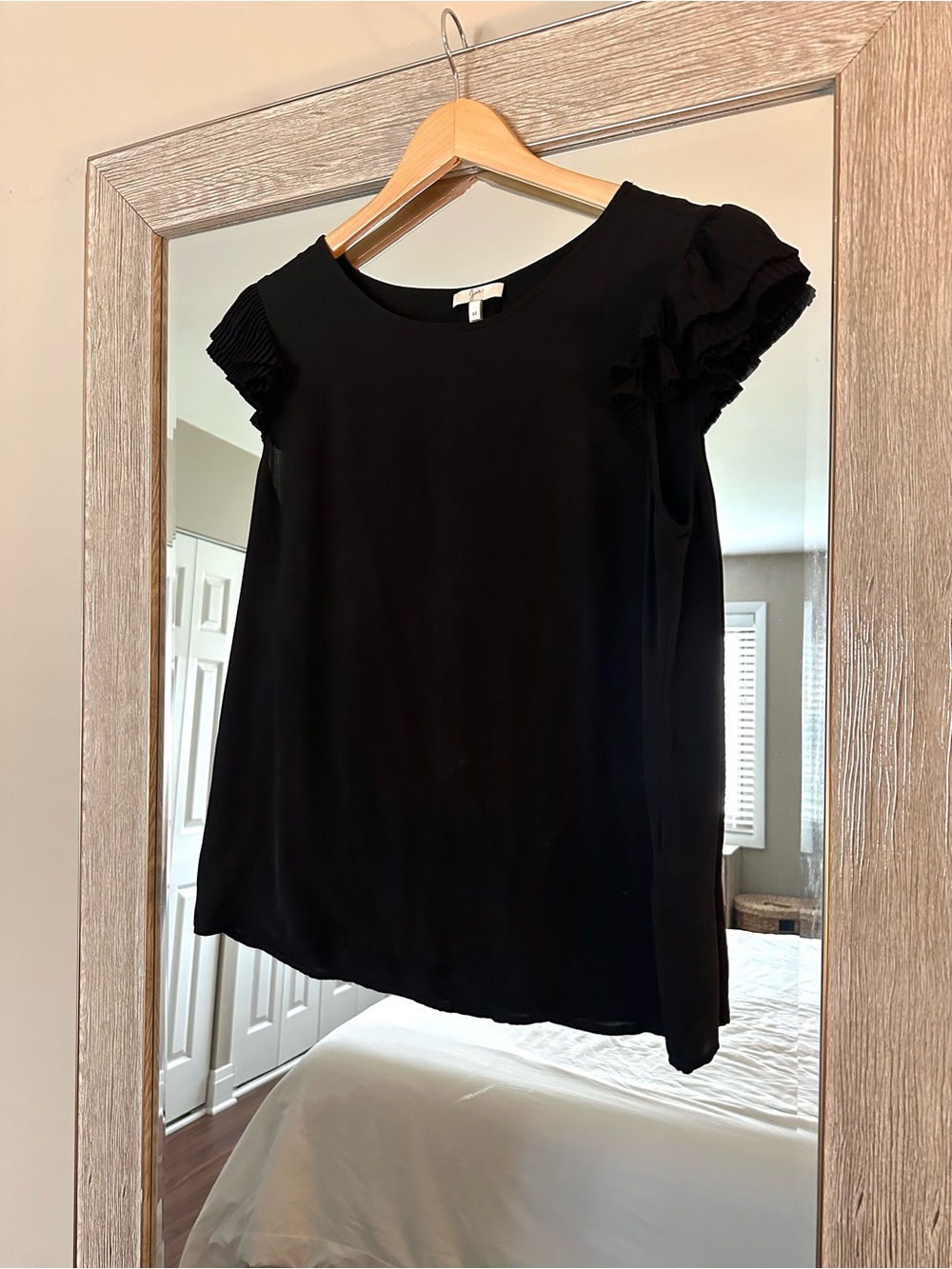 Joie Black 100% Silk Ruffle Sleeve Blouse Size Medium